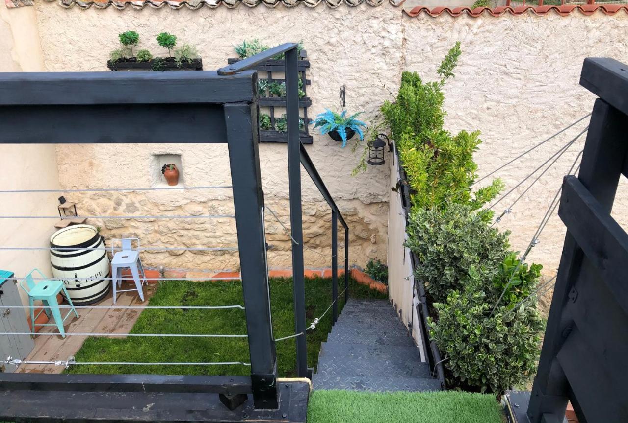 Casa Rural Atelier - Jardin Y Terraza Velliza Exterior photo